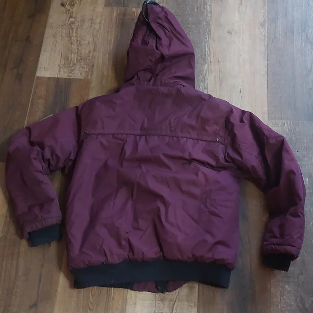 Winter coat - Picture 9 of 9